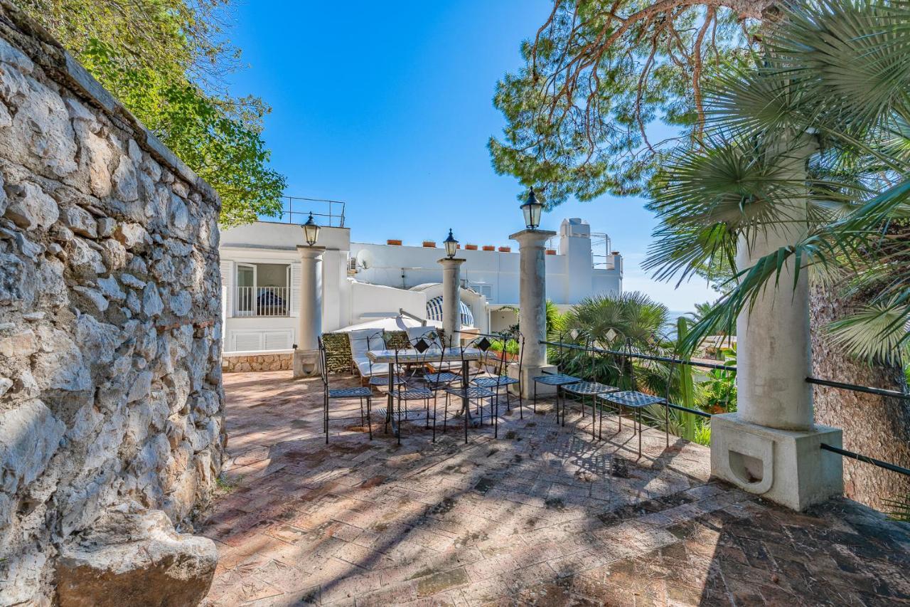 Villacore Capri Exteriör bild